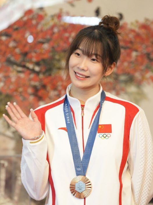 第四金 无张雨霏女200蝶争冠局势扑朔迷离AG真人百家家乐平台潘展乐主力镇守今晚或冲(图2)